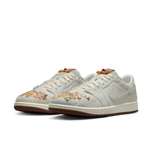 Air Jordan 1 Retro Low OG Chinese New Year – Sneakers