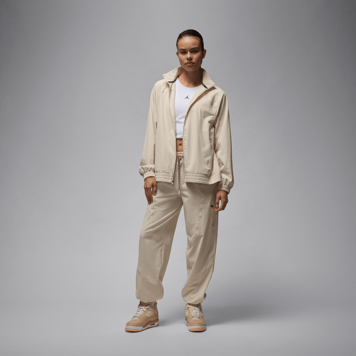 Jordan Sport Women's Dri-FIT Woven Jacket Legend Light Brown/Legend Medium Brown – FN5143-203-XS – product view 4