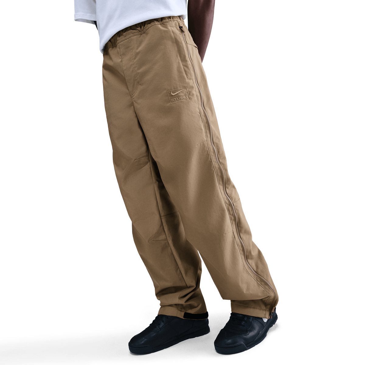Stussy x Nike Utility Pant Pine Nut – HQ8545-223-XS – product image