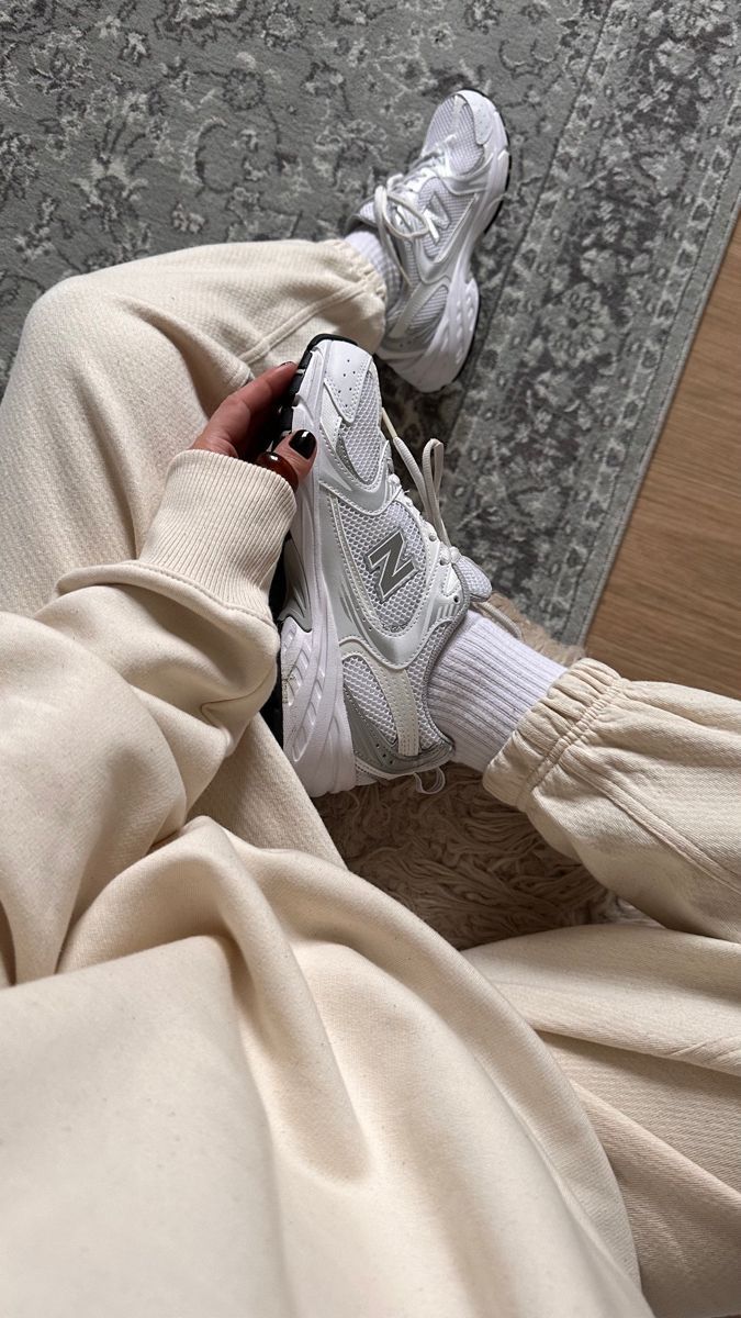 New Balance 530 Sneakers