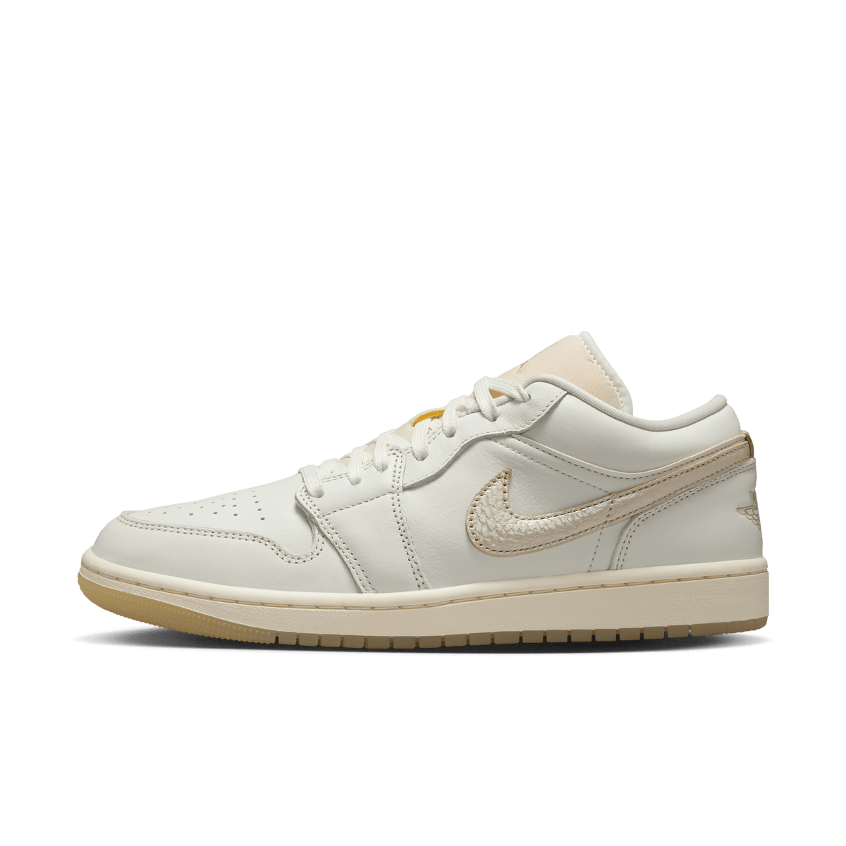 Jordan 1 Low SE Metallic Team Gold (Women's) – HV5157-100-37.5 – product view 5