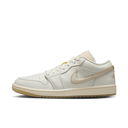 Jordan 1 Low SE Metallic Team Gold (Women's) – HV5157-100-37.5 – product view 5