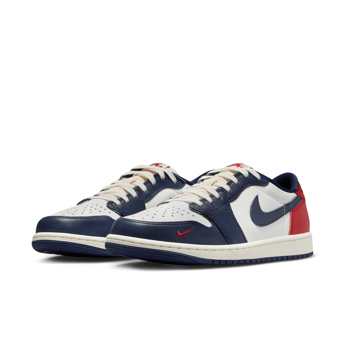 Jordan 1 Retro Low OG Howard University – HQ2993-100-44 – product view 2