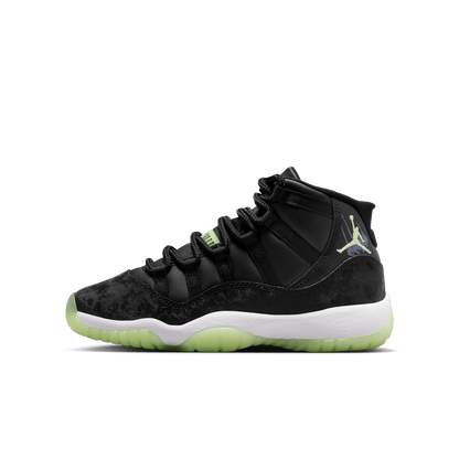 Jordan 11 Retro Black Barely Volt (GS) – IB1378-001-36.5 – product view 5