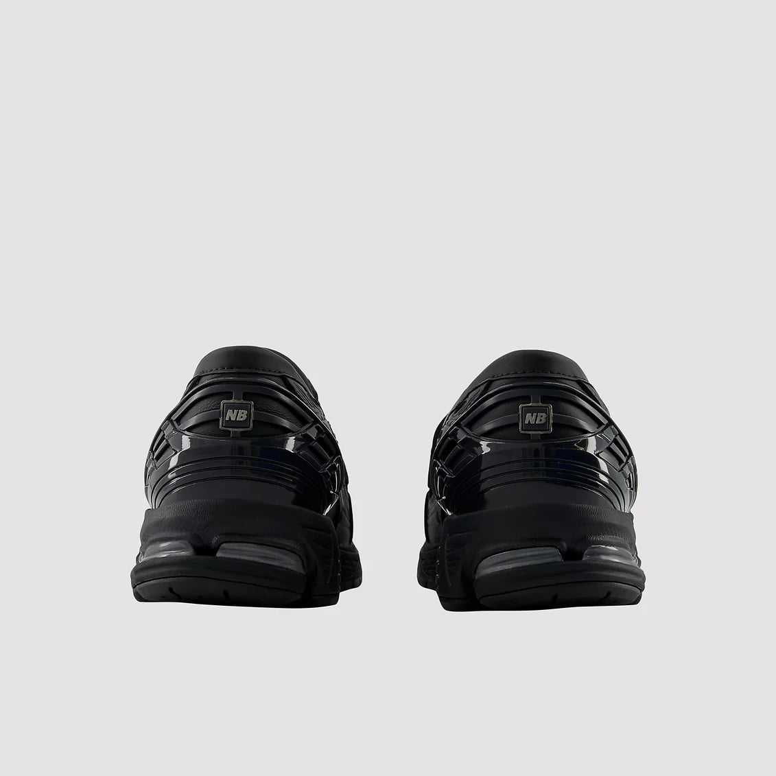 New Balance 1906L Black Angora – Loafers