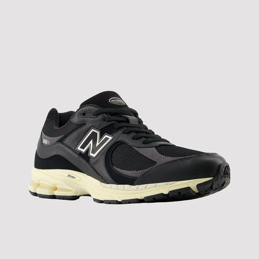 New Balance 2002R Black Vintage – M2002RIB-38 – product view 2