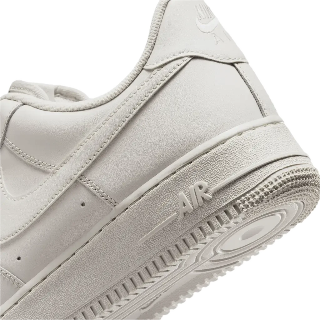 Nike Air Force 1 ’07 Light Bone – Sneakers