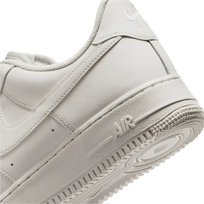 Nike Air Force 1 ’07 Light Bone – Sneakers