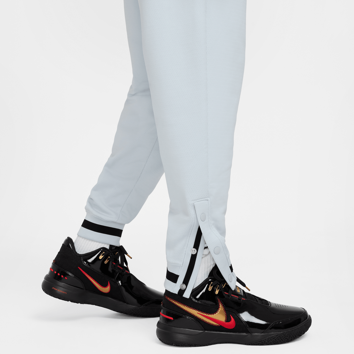 Nike DNA Men's Therma-FIT Basketball Trousers Pure Platinum/Black – FZ0666-043-S – product view 4