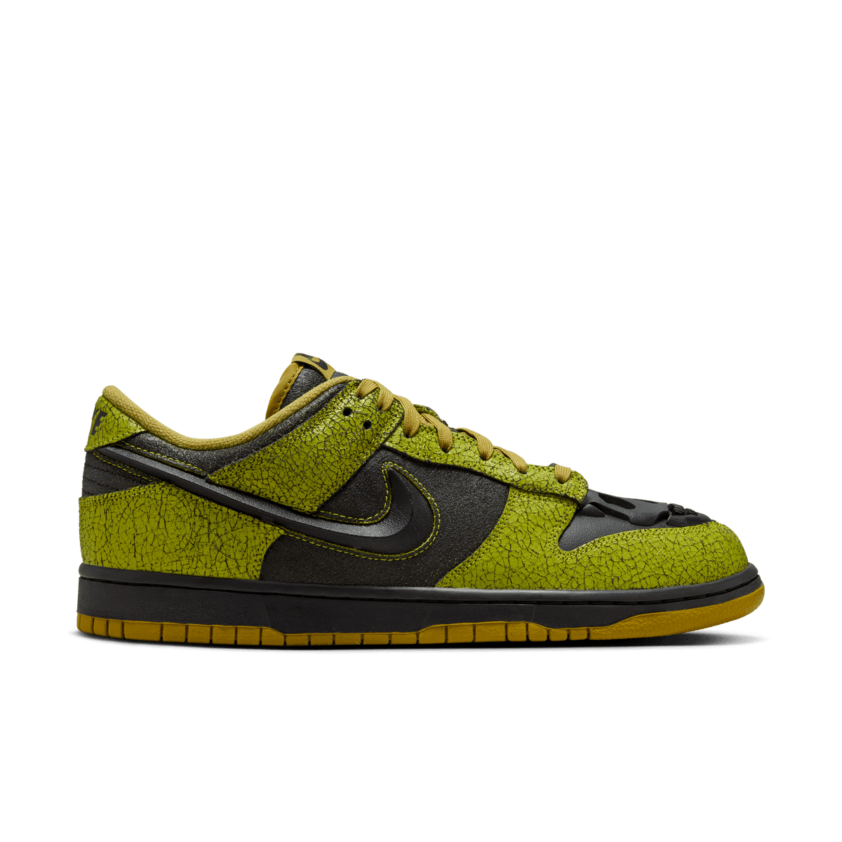 Nike Dunk Low Retro QS Halloween Skull – HV6103-300-47.5 – product image