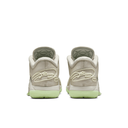 Nike LeBron 22 Dunkman (Translucent Outsole) – FZ1094-002-41 – product view 4