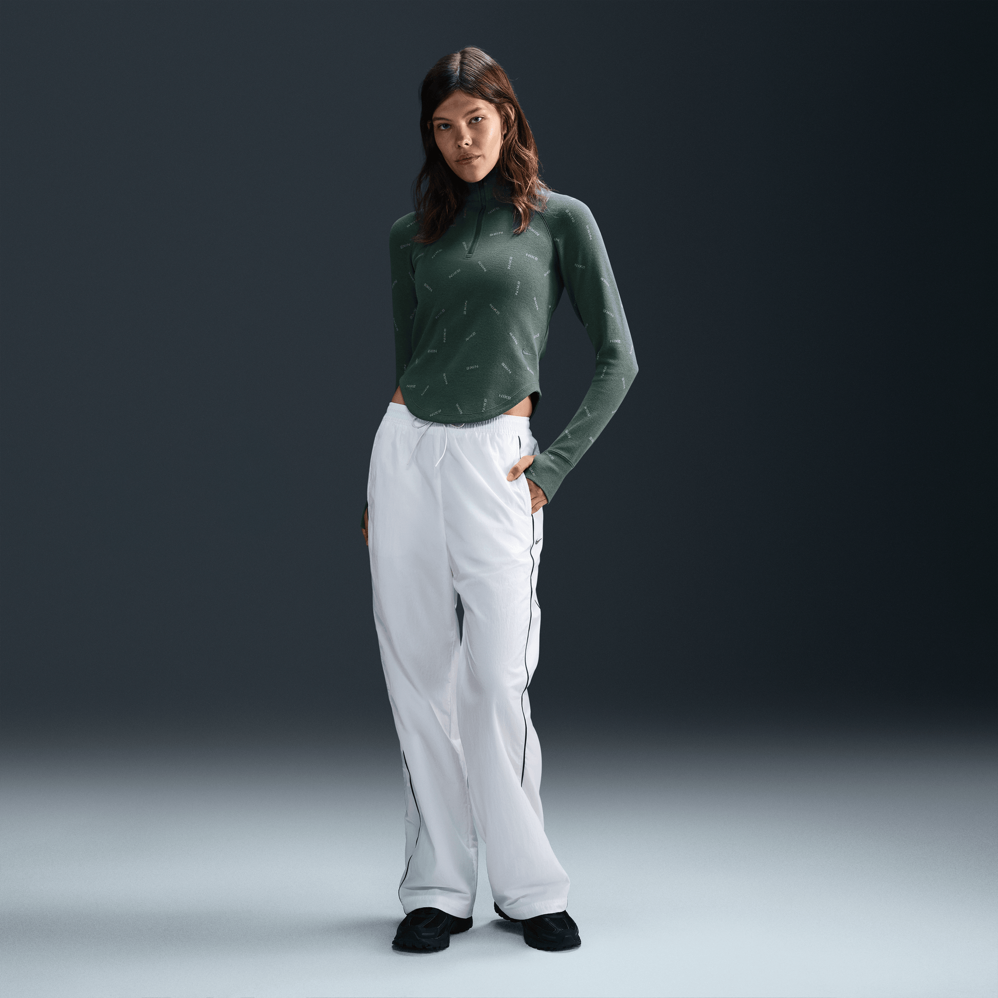 Nike Sportswear Collection Women's Slim 1/2-Zip Long-Sleeve Logo Top Vintage Green/Light Army/Vintage Green – FV7821-338-XS – product image