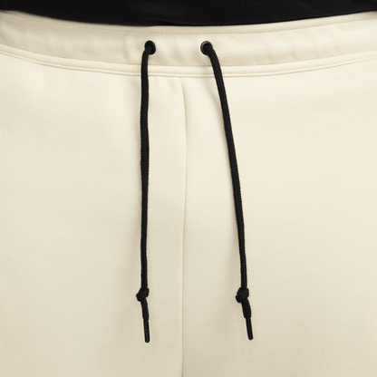 Nike Sportswear Tech Fleece Light Khaki/Black – HJ6533-234-S – product view 4
