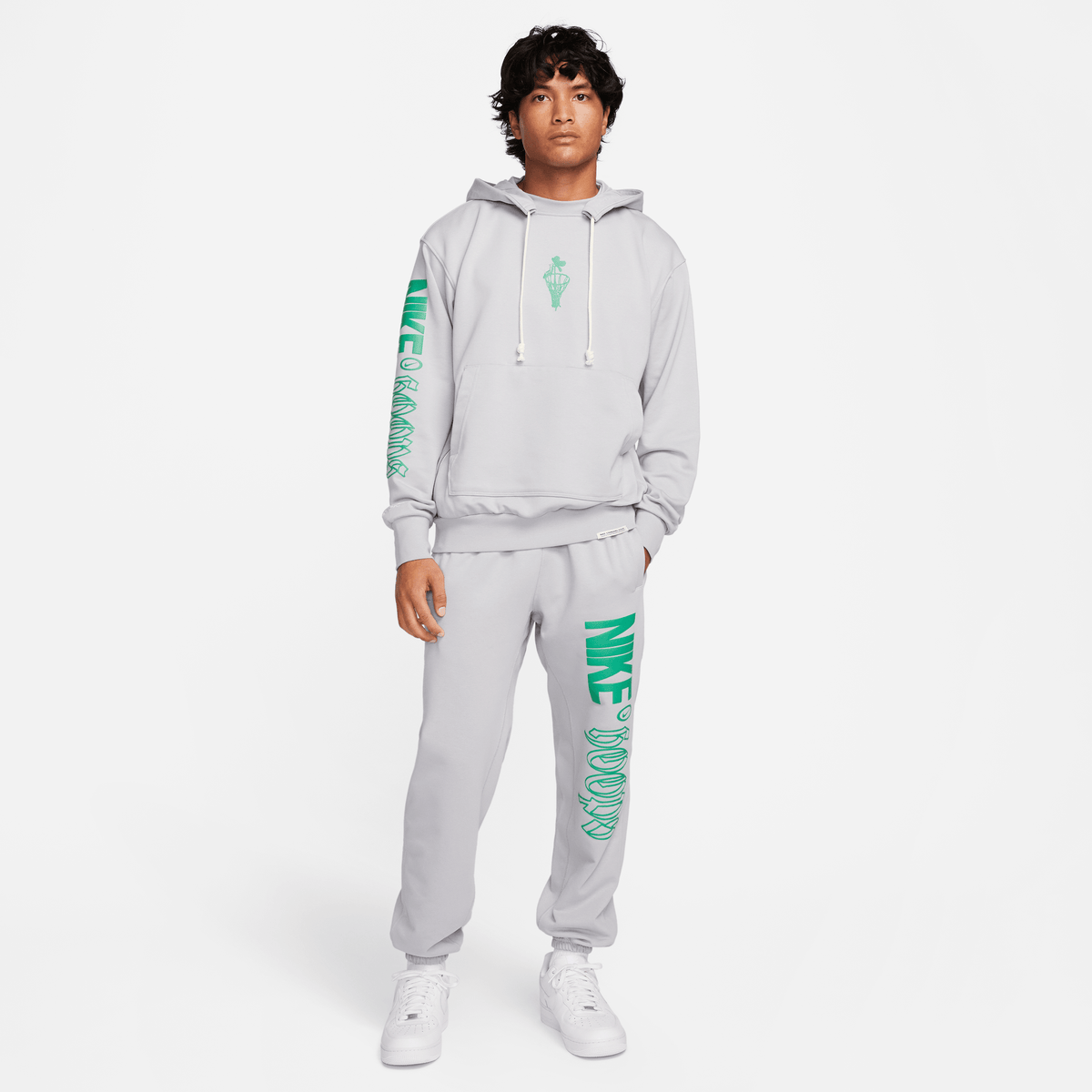Nike Standard Issue Men's Dri-FIT Pullover Hoodie Wolf Grey/Stadium Green – FN2702-012-M – product view 5
