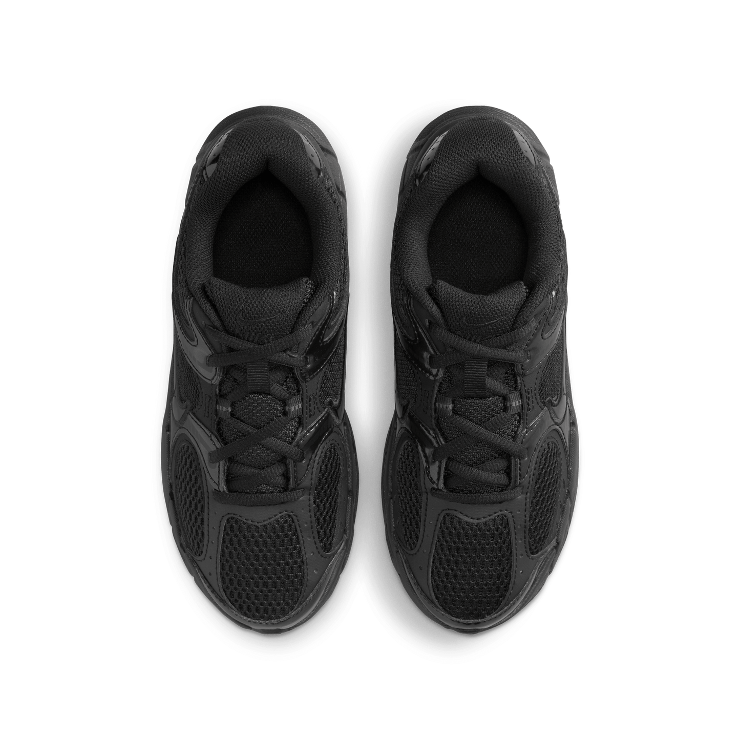 Nike V5 RNR GS 'Triple Black' – HQ6411-002-36 – product view 3