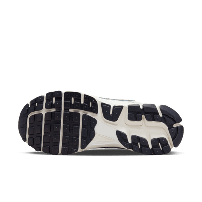 Nike Zoom Vomero 5 Photon Dust Metallic Silver (Women's) – FD0884-025-35.5 – product view 5