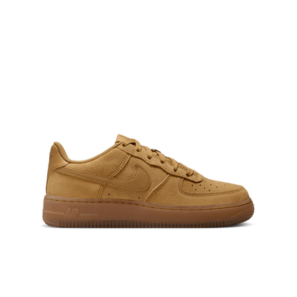 Nike Air Force 1 Low LV8 Wheat Gum Light Brown (GS) – HQ7476-700-38.5 – product image
