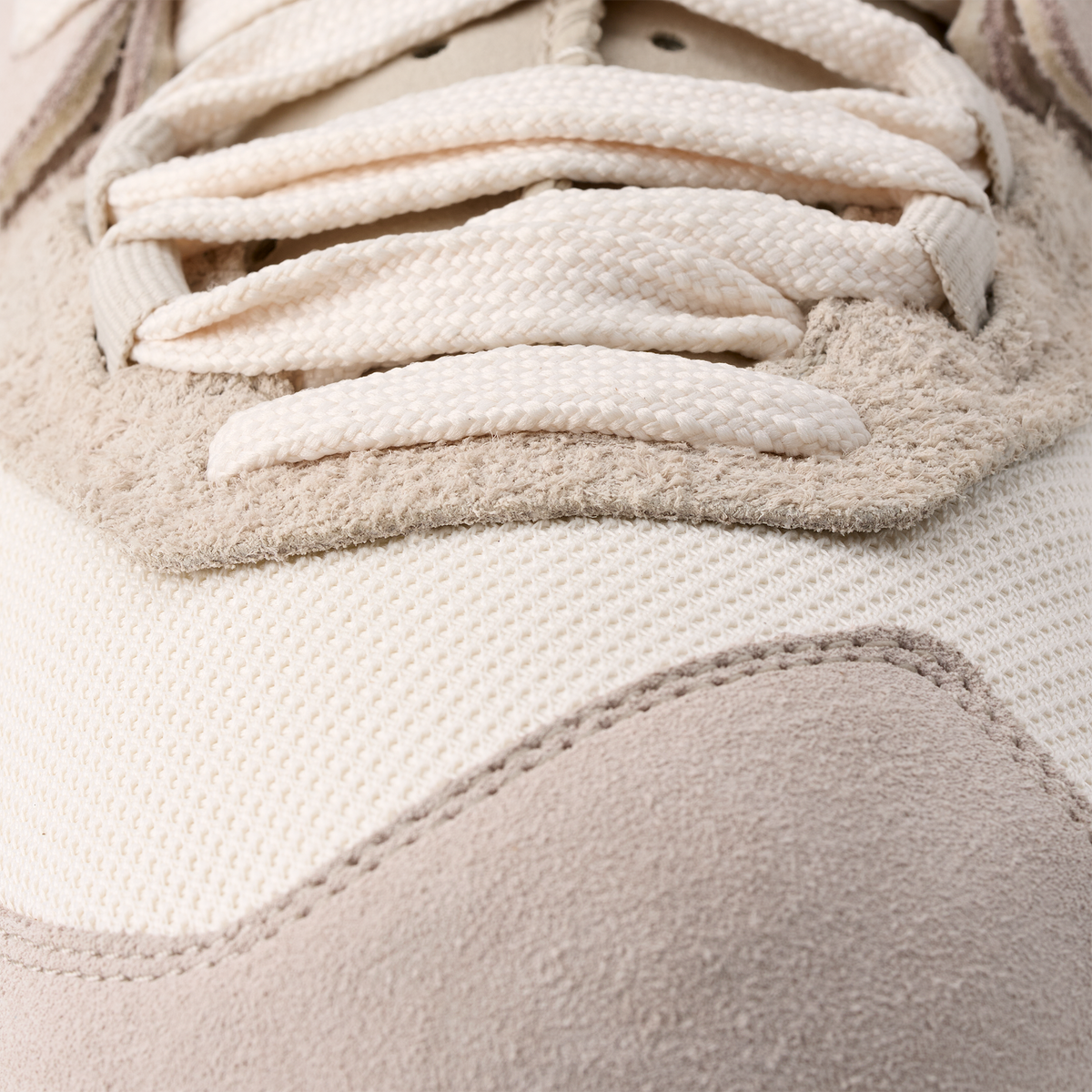 UGG RetroFi Low Ceramic – 1167070-CERA-43 – product view 4