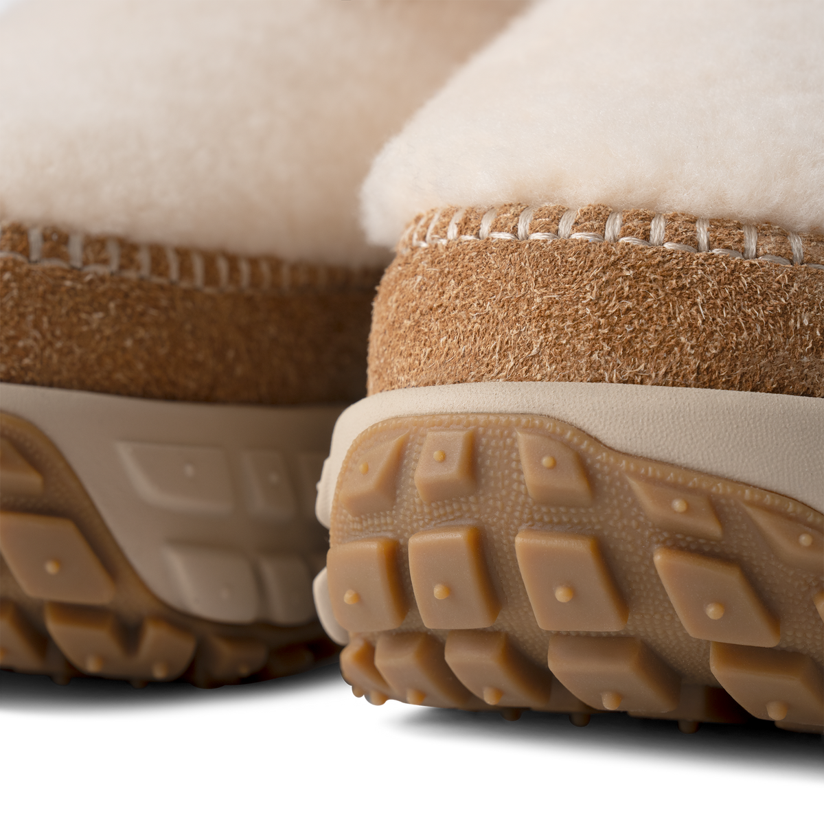 UGG Venture Daze Ultra Mini Cozy Boot Natural – 1161790-NAT-38 – product view 4