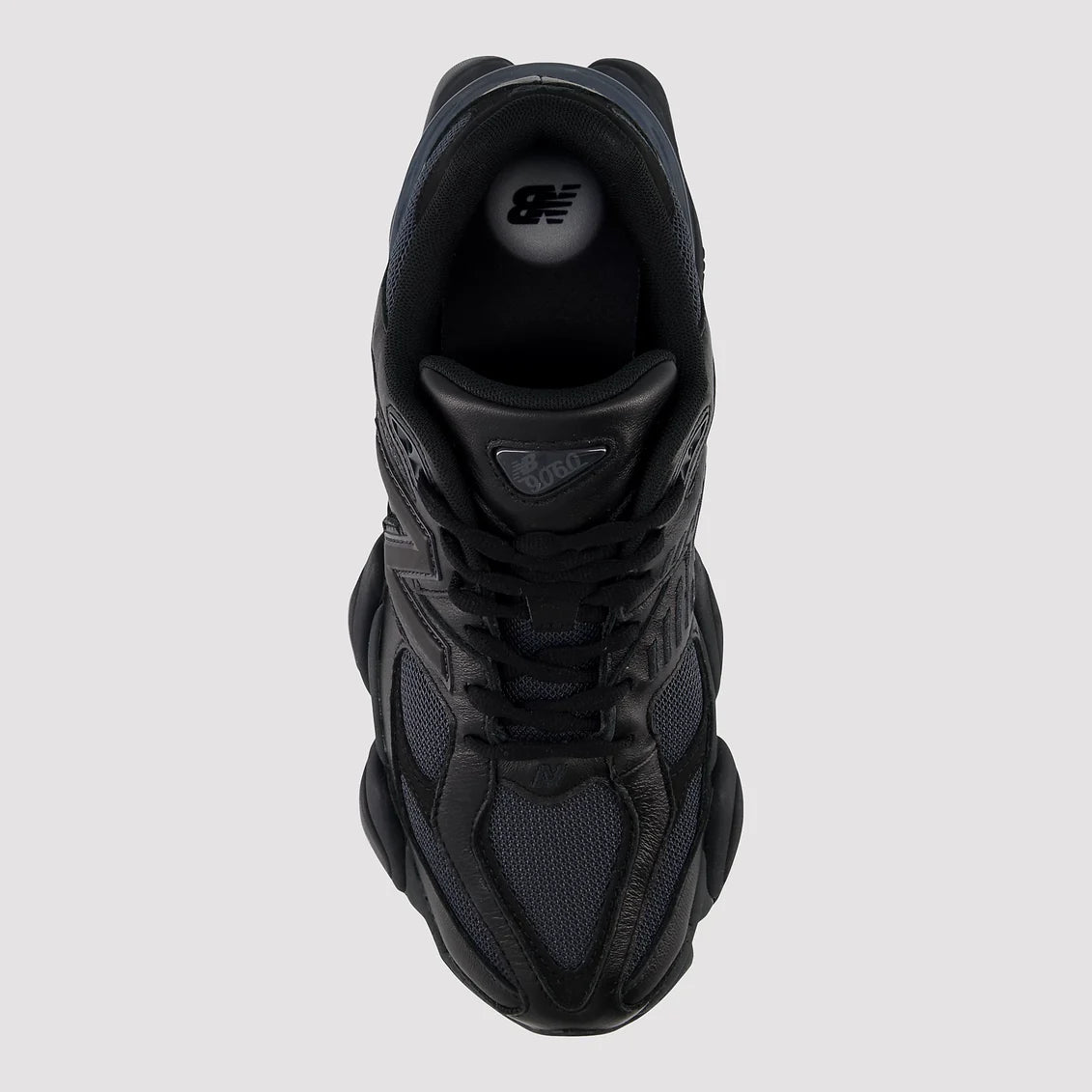 New Balance 9060 Triple Black Leather – Sneakers